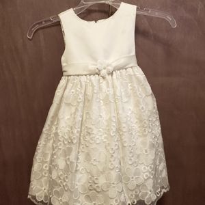 3T White Sleeveless Party Dress